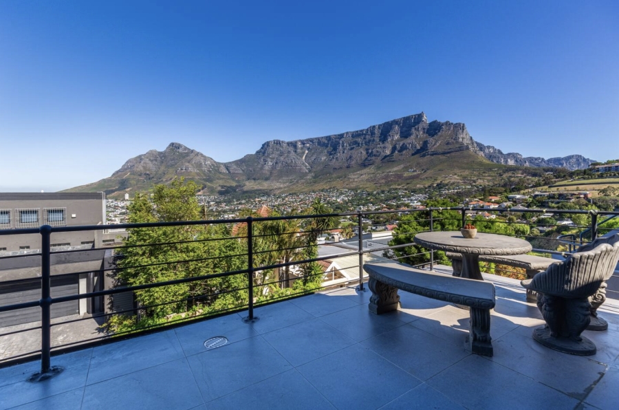 To Let 2 Bedroom Property for Rent in Tamboerskloof Western Cape
